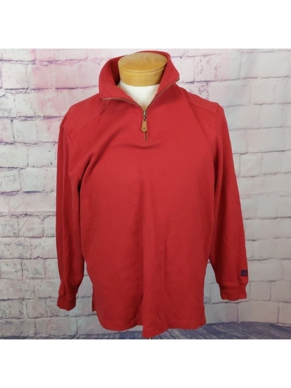 Sperry red pullover 1/4 zip size medium